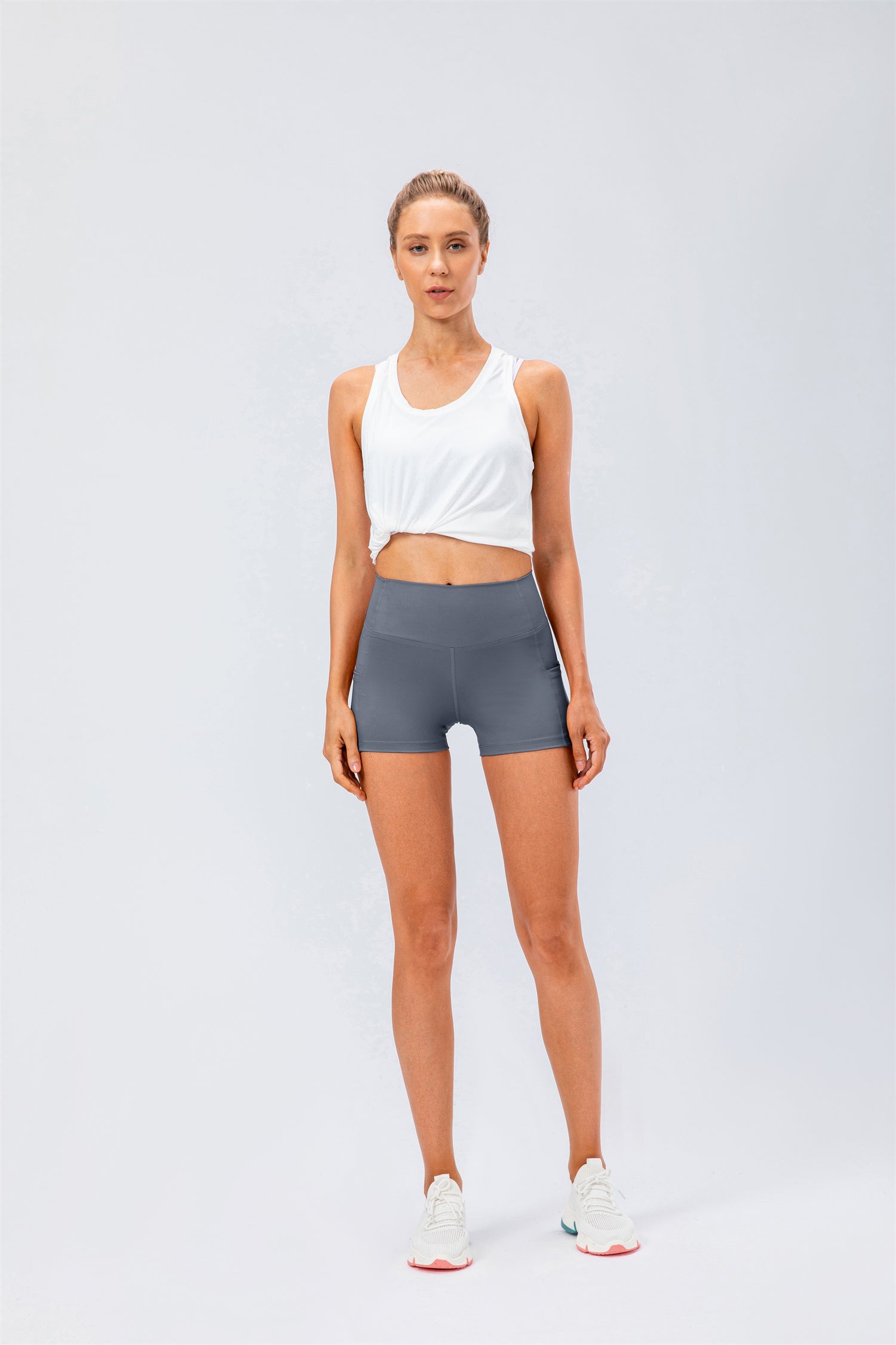 Bikershort met hoge taille en zijzakken-Cloud