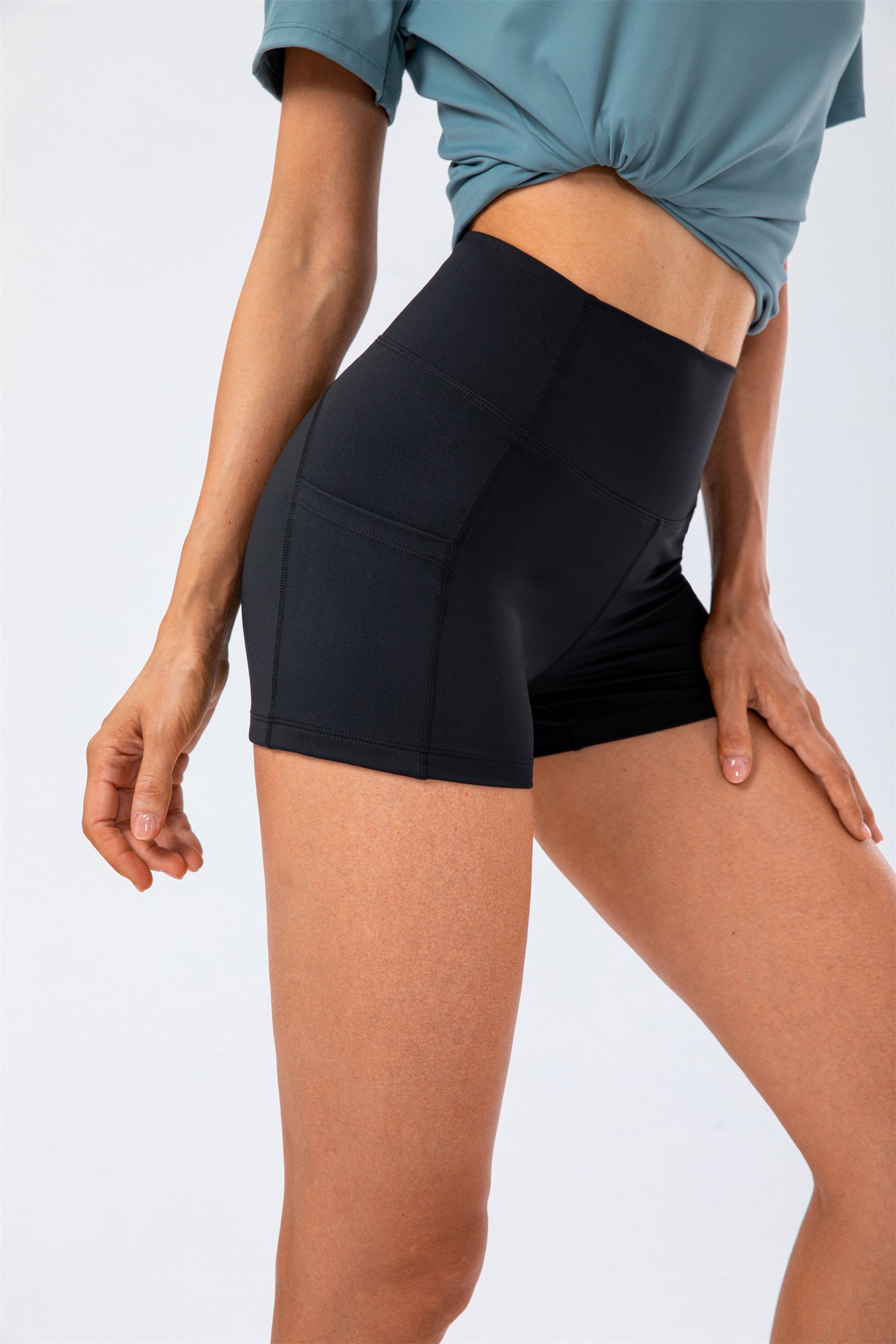 Bikershort met hoge taille en zijzakken-Cloud