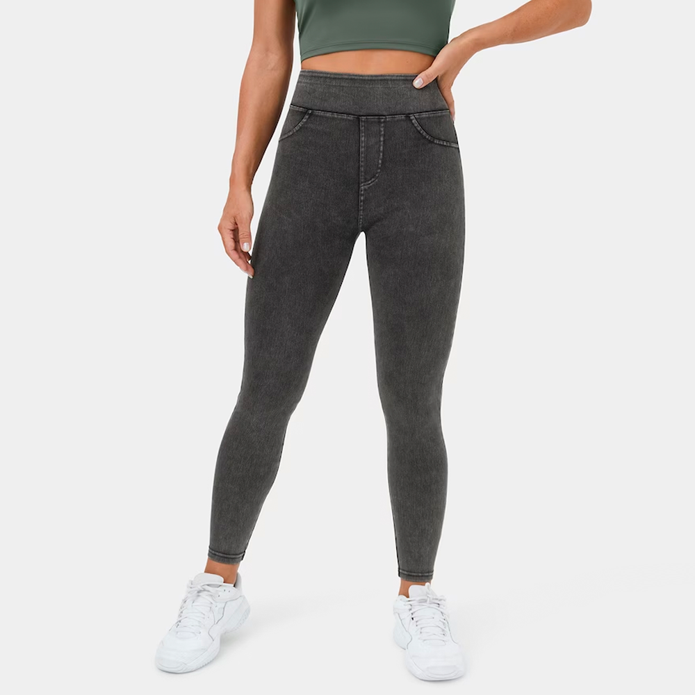 Hoog getailleerde elastische denimlegging