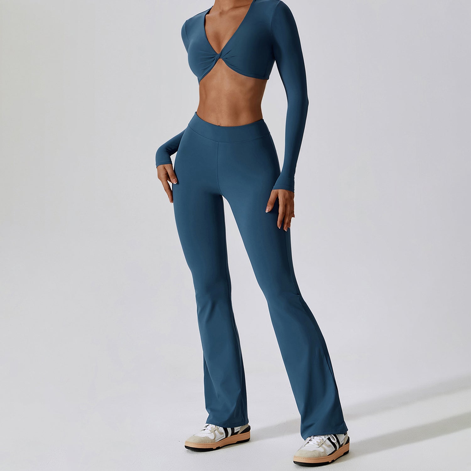 Hoog getailleerde lichte flare legging