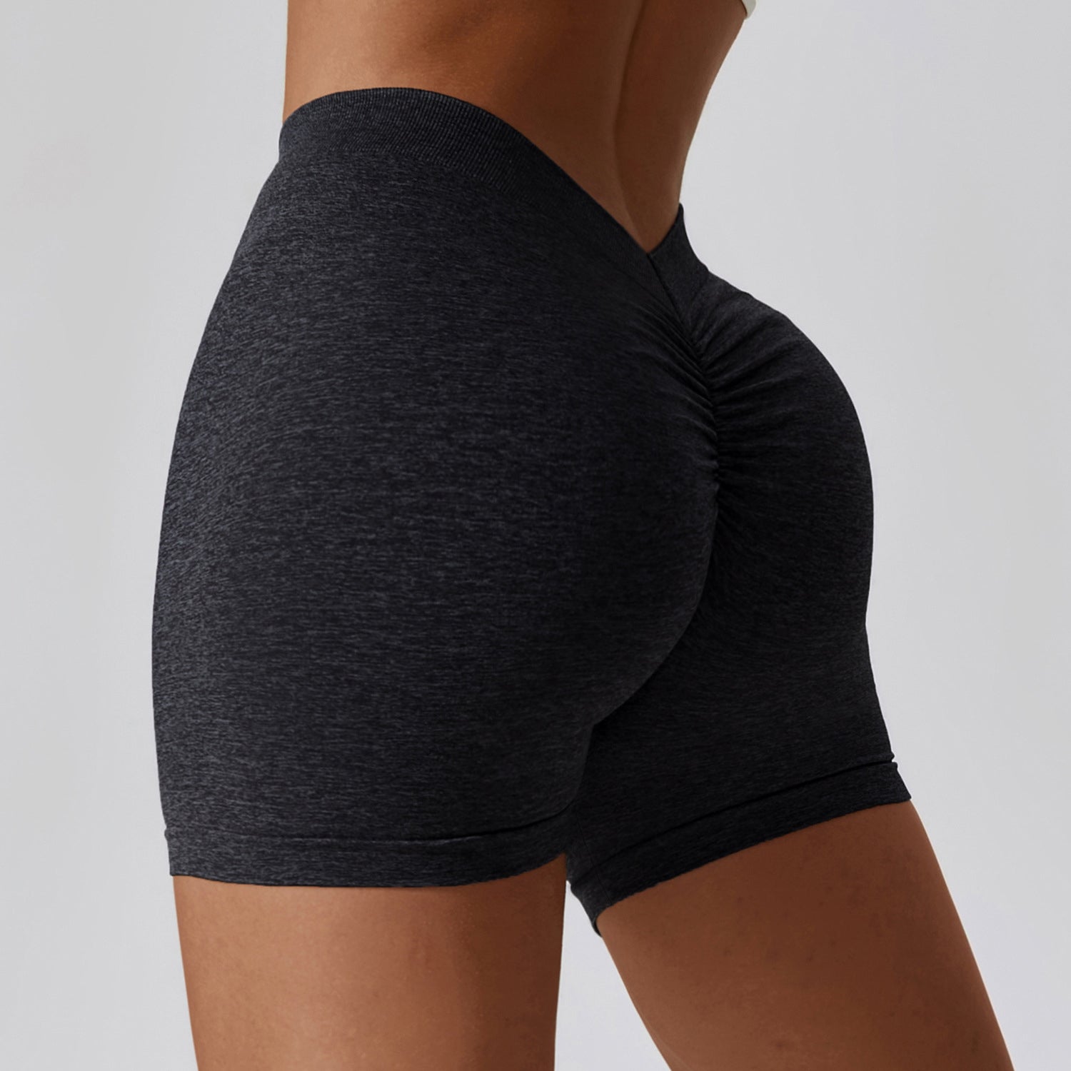 V-back butt-tillende trainingsshorts