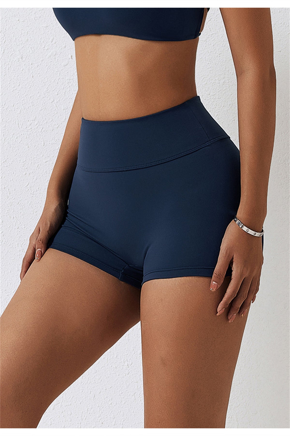 Hoog getailleerde yogashort met ruches
