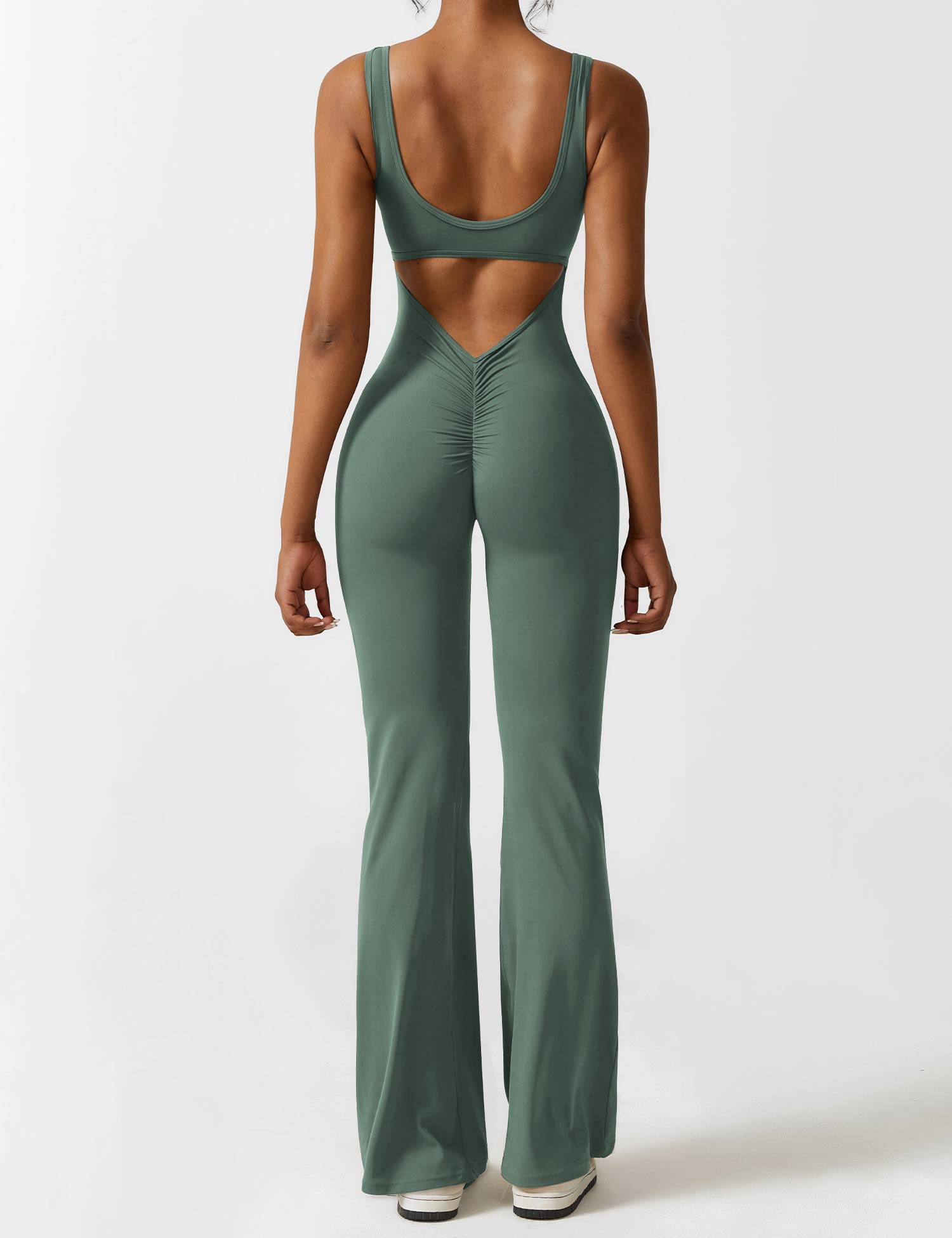 Jacobeli Milano - Yeoreo V-rug Flare Overall Jumpsuit