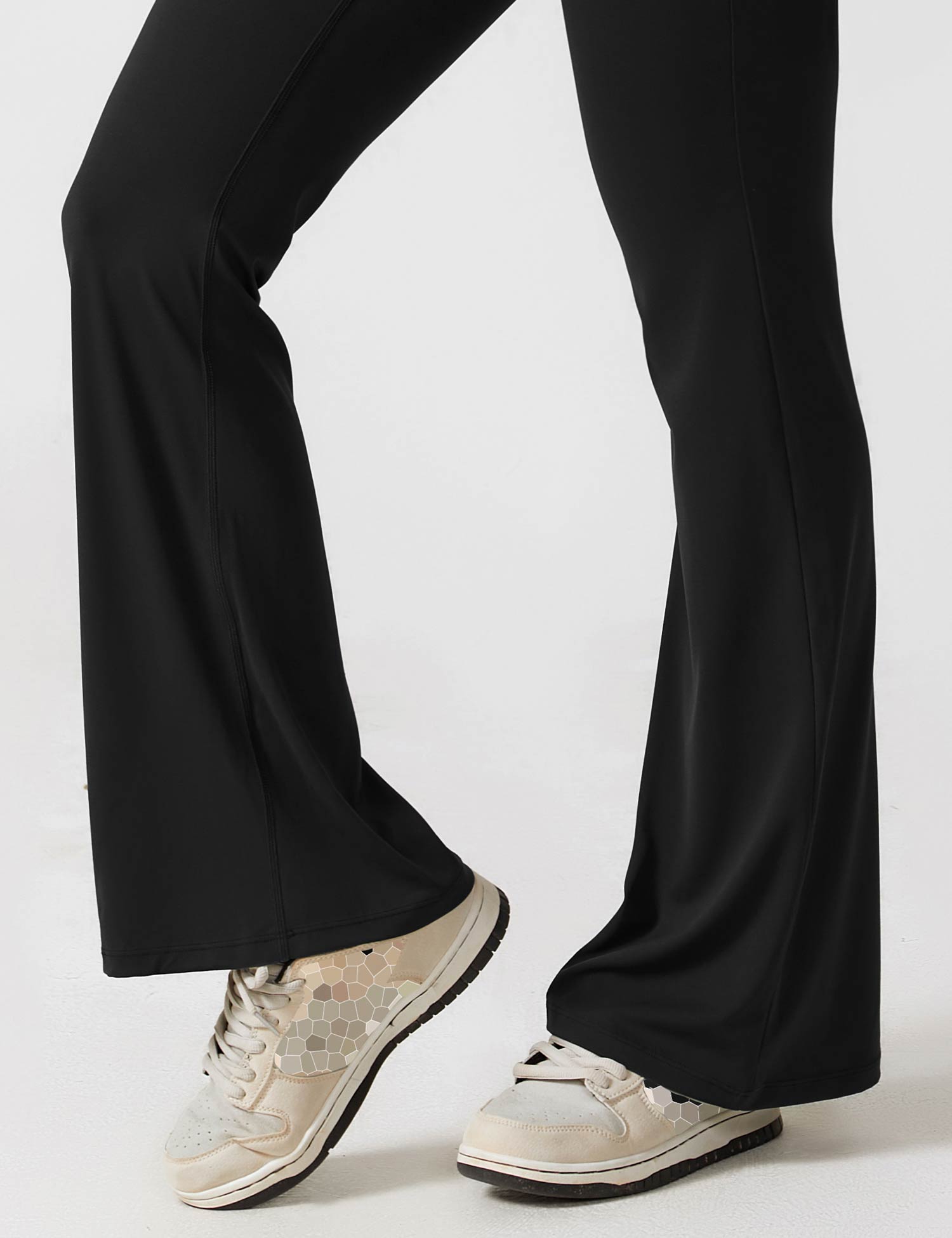Jacobeli Milano - Yeoreo V-rug Flare Overall Jumpsuit