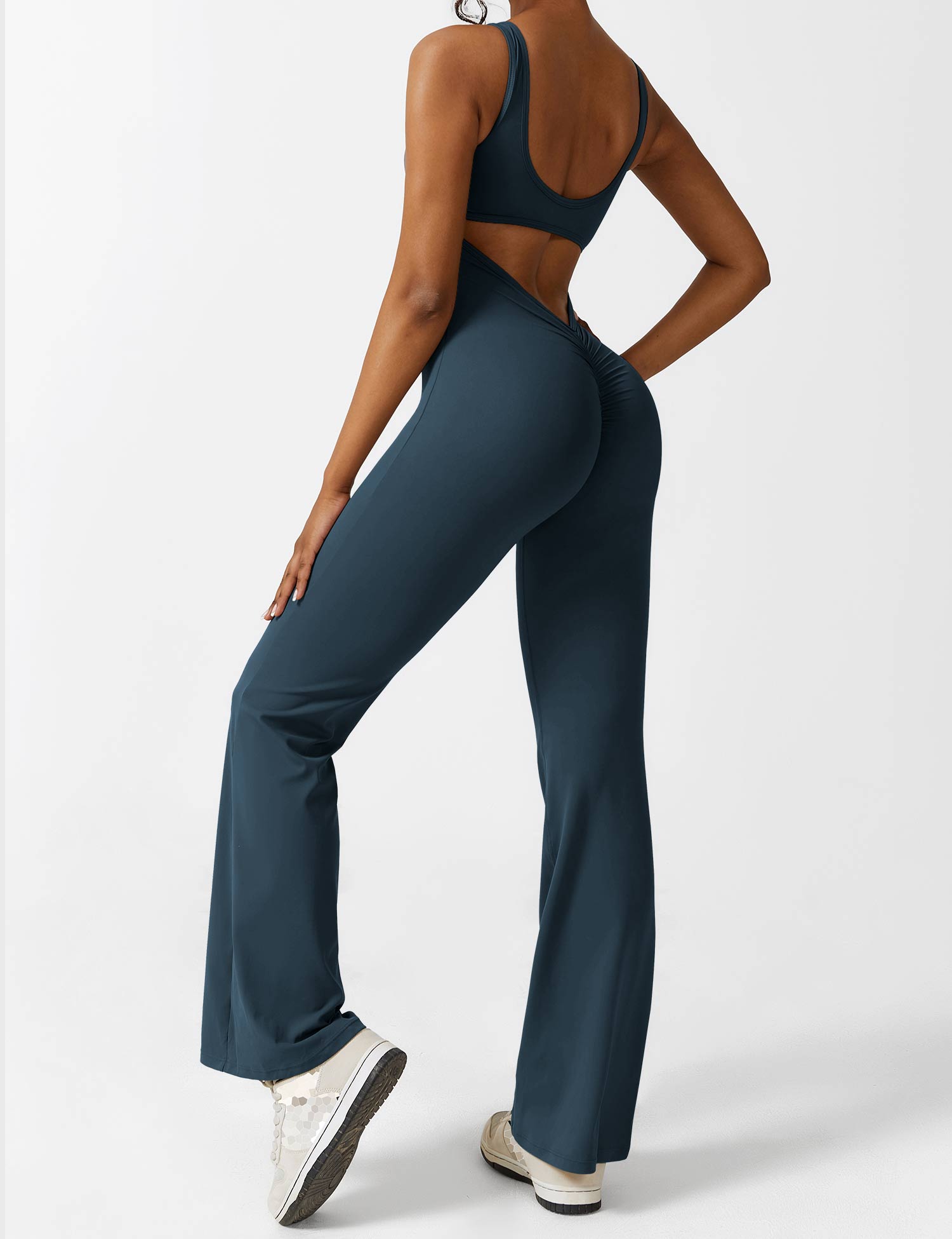 Jacobeli Milano - Yeoreo V-rug Flare Overall Jumpsuit