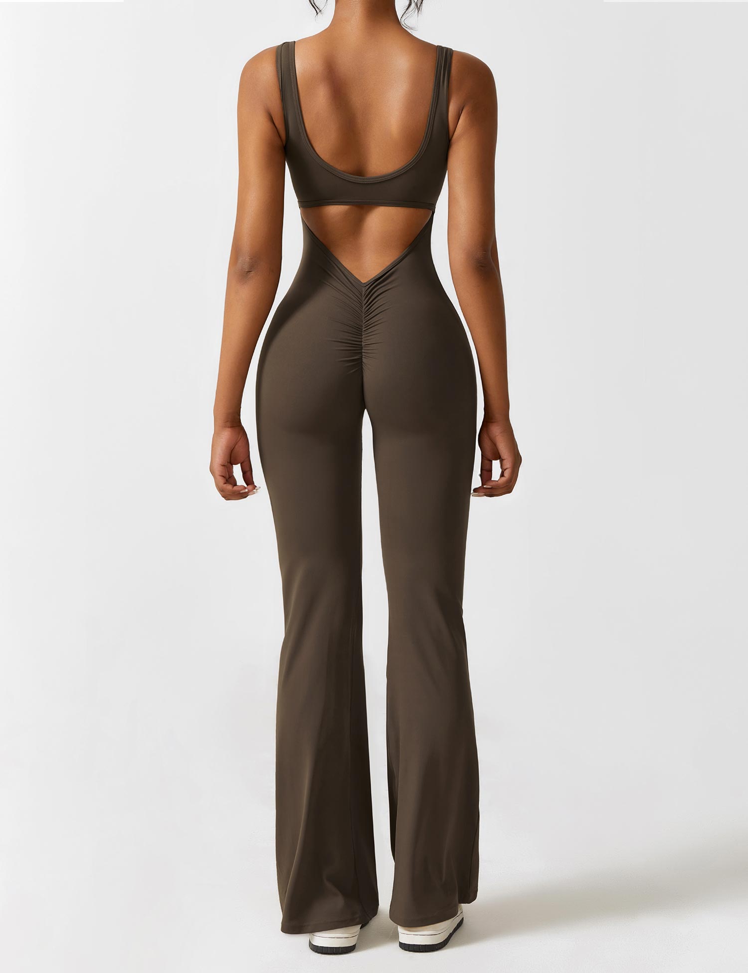 Jacobeli Milano - Yeoreo V-rug Flare Overall Jumpsuit