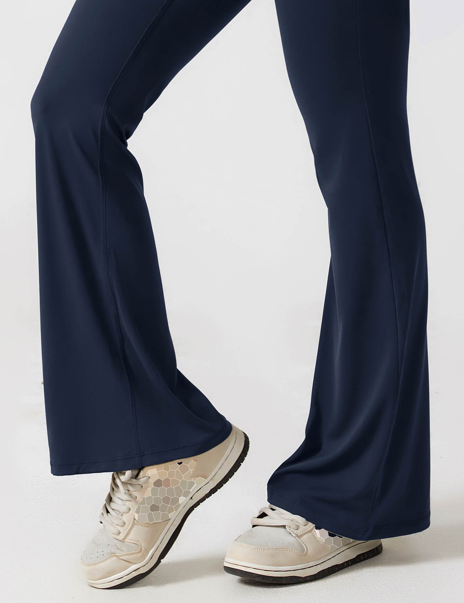 Jacobeli Milano - Yeoreo V-rug Flare Overall Jumpsuit