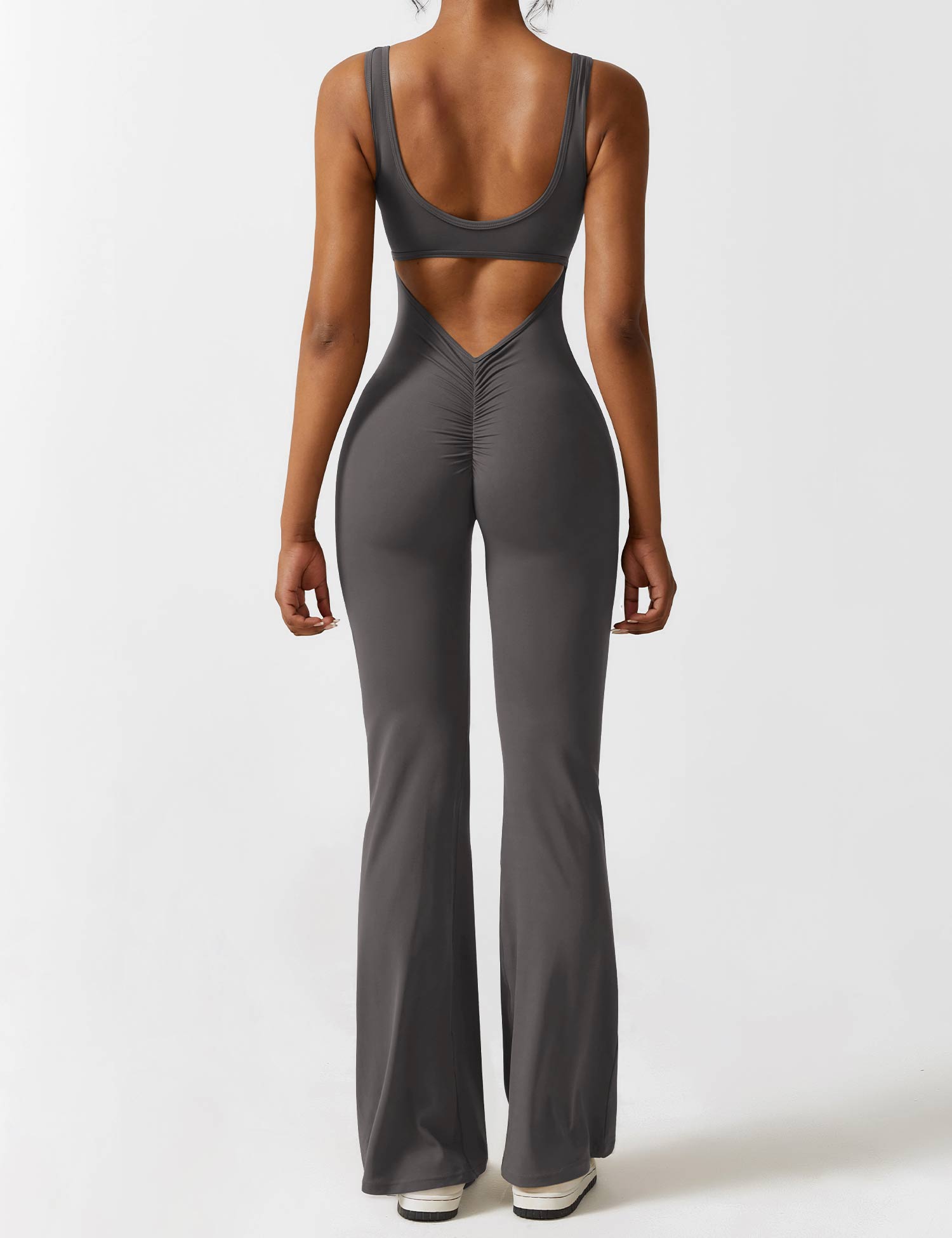 Jacobeli Milano - Yeoreo V-rug Flare Overall Jumpsuit