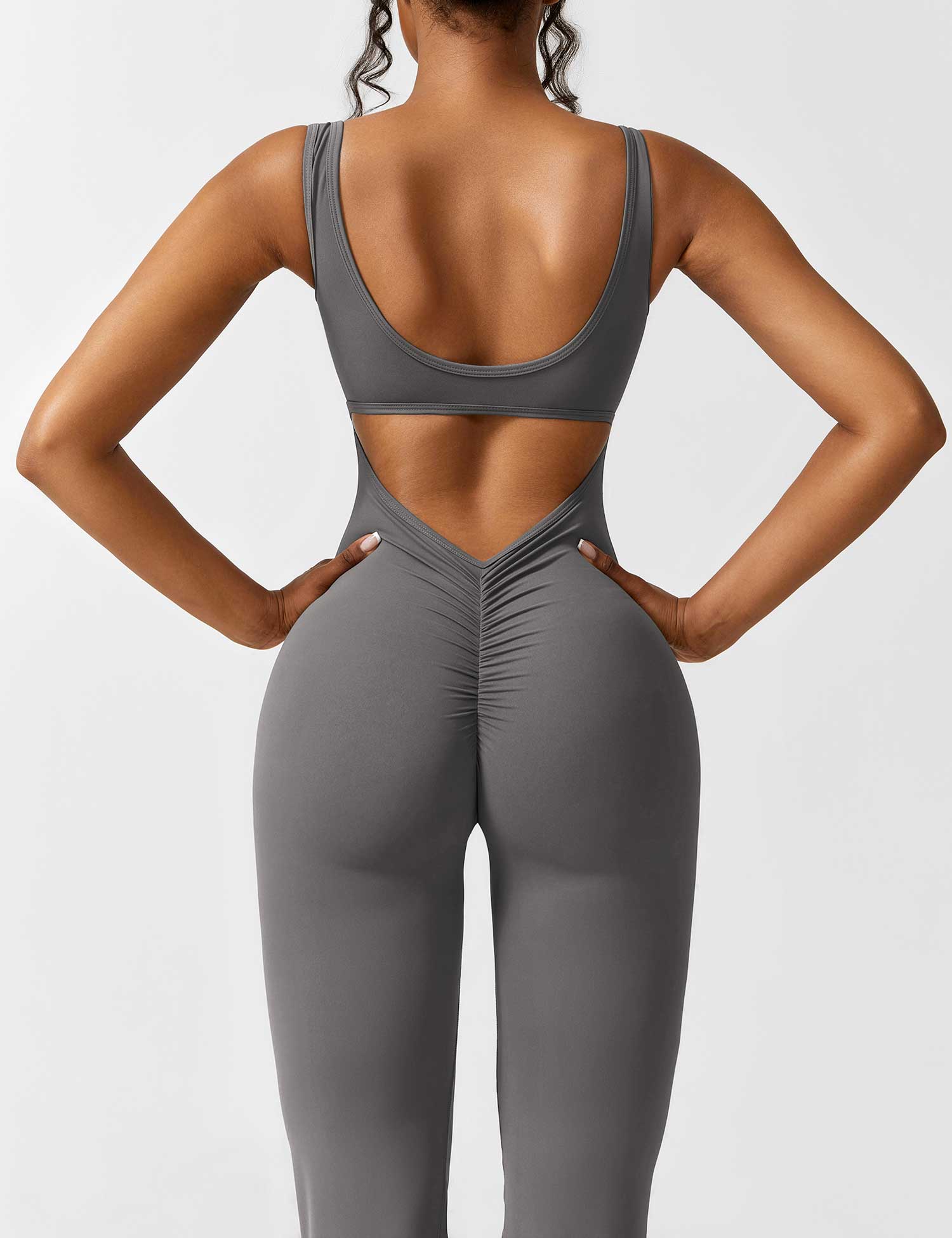 Jacobeli Milano - Yeoreo V-rug Flare Overall Jumpsuit