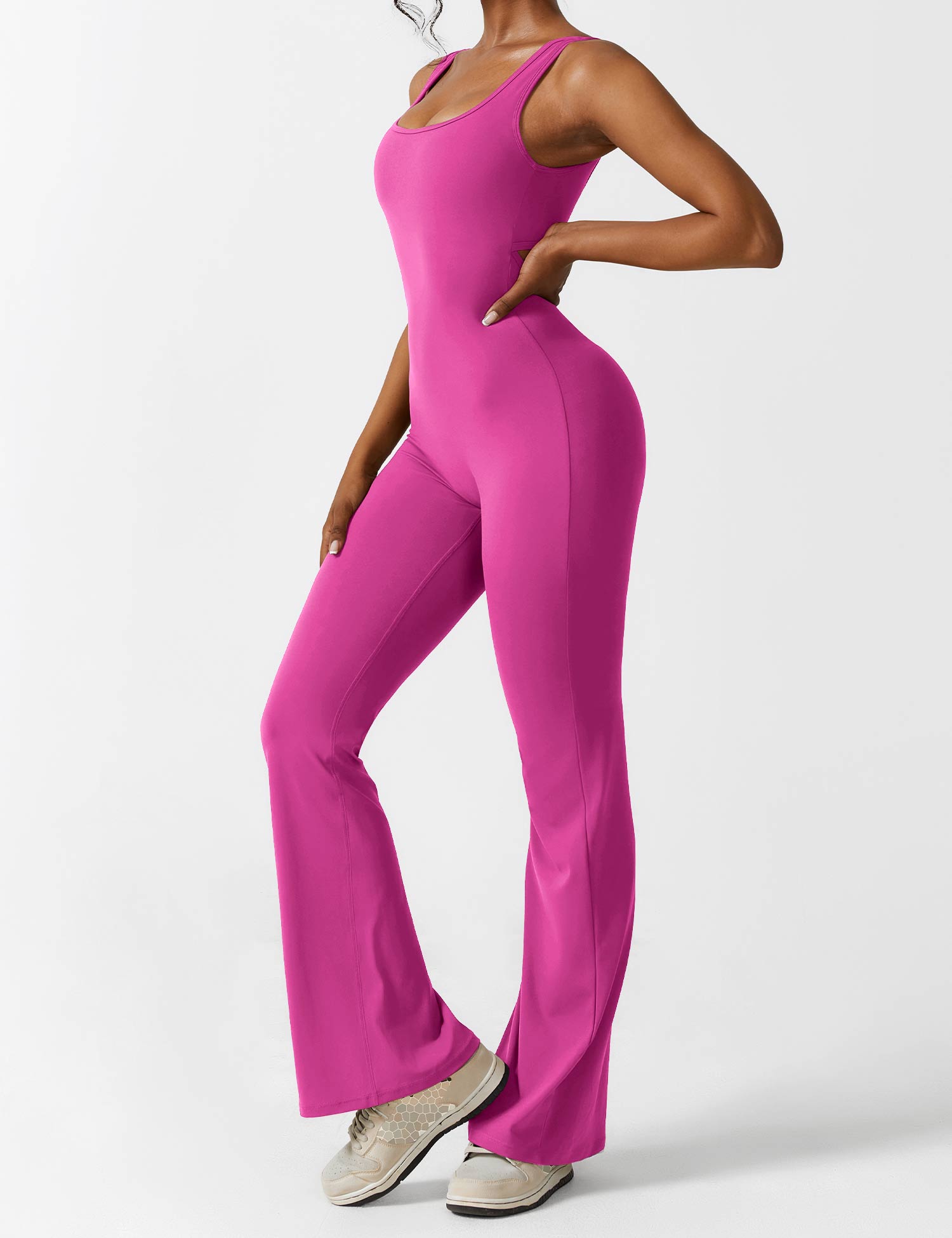 Jacobeli Milano - Yeoreo V-rug Flare Overall Jumpsuit