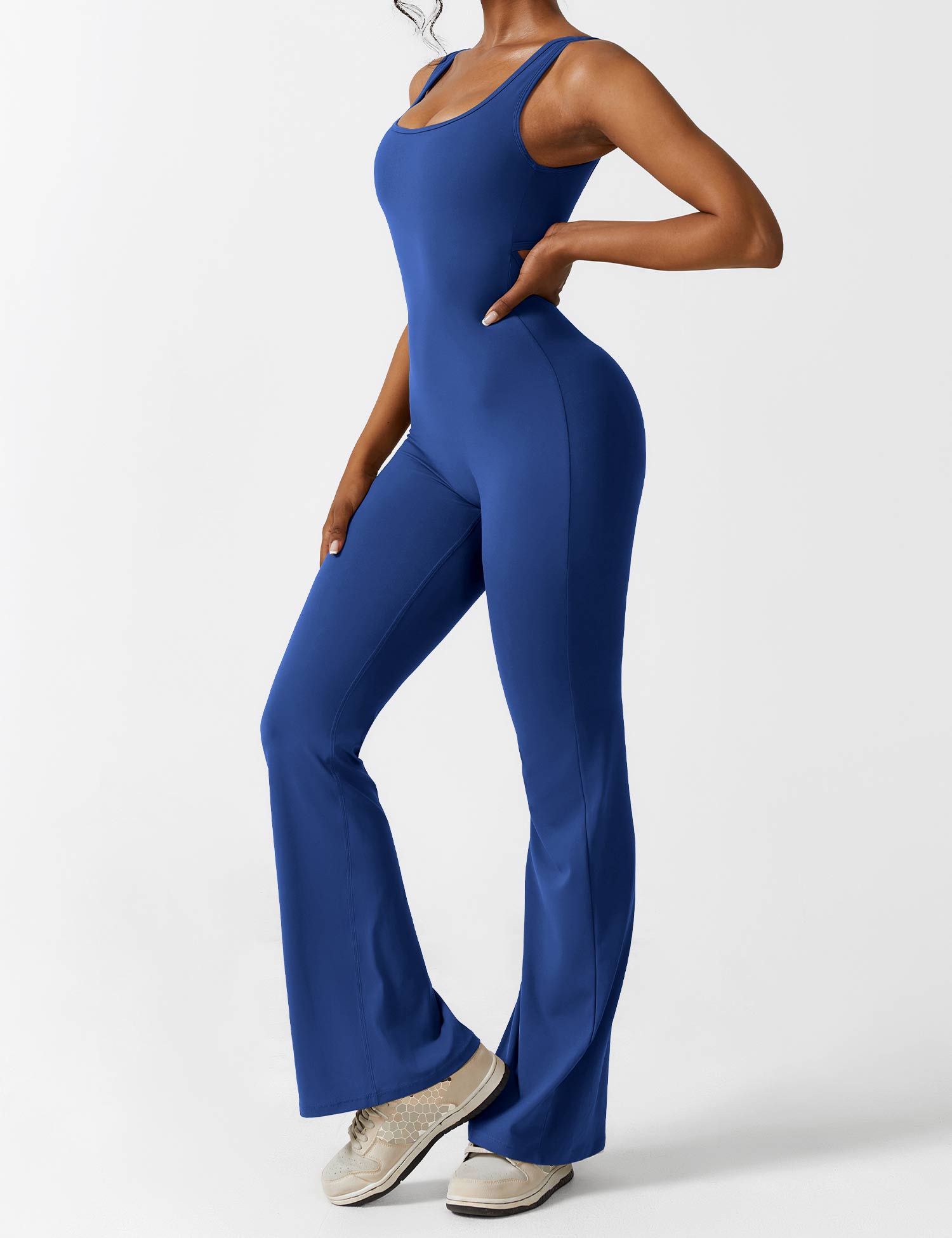 Jacobeli Milano - Yeoreo V-rug Flare Overall Jumpsuit