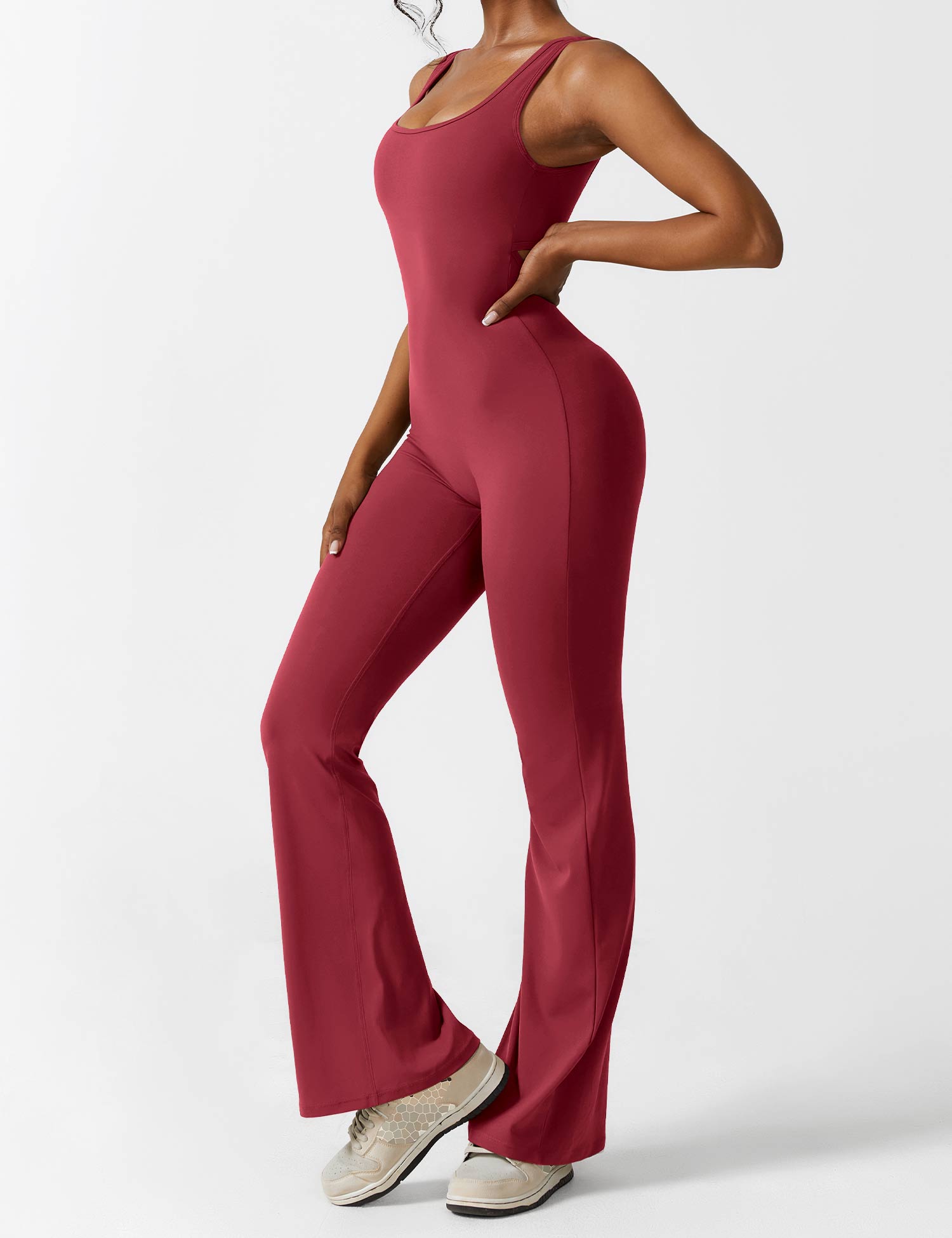 Jacobeli Milano - Yeoreo V-rug Flare Overall Jumpsuit