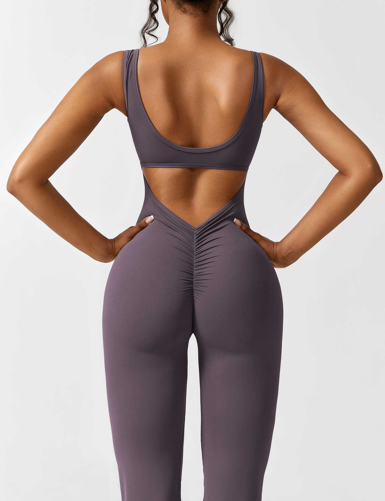 Jacobeli Milano - Yeoreo V-rug Flare Overall Jumpsuit